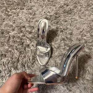 PrettyLittleThing Shiny Silver Heels